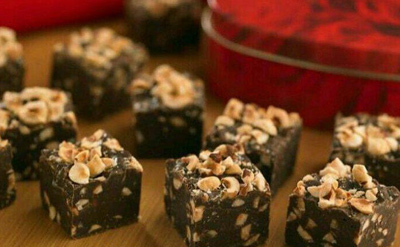 طرز تهیه فاج فندق،درست کردن فاج فندق نحوه درست کردن فاج فندق,طرز درست کردن فاج فندق